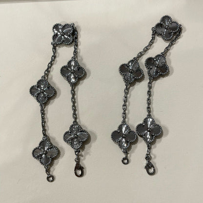 [Camiery JEWELRY]CLOVER 5 MOTIF BLACK BRACELET