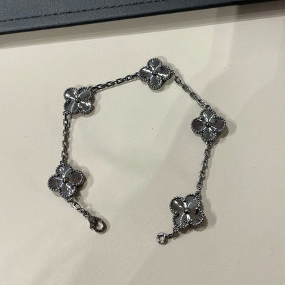 [Camiery JEWELRY]CLOVER 5 MOTIF BLACK BRACELET