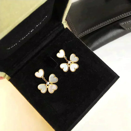 [Camiery]CLOVER SWEET WHITE MOP EARRINGS