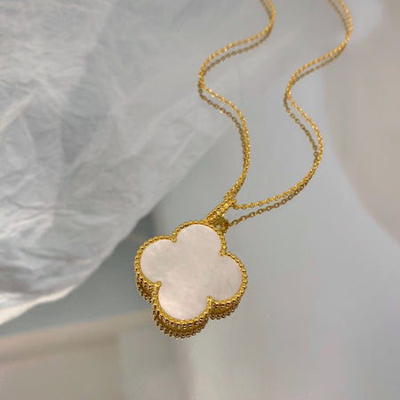 [Camiery]CLOVER 25MM MOP LARGE PENDANT NECKLACE