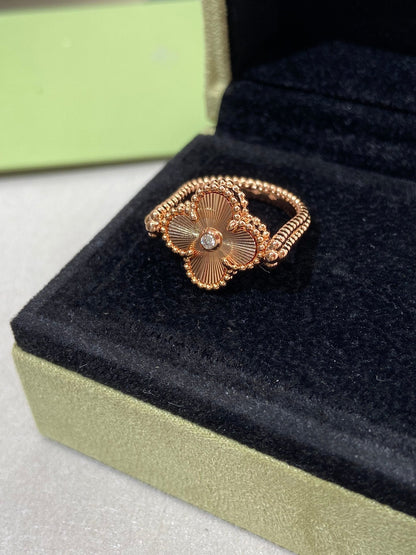 [Camiery]CLOVER RIVERSIBLE RING GOLD COLLECTION