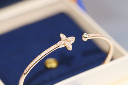 [Camiery]IDYLLE PINK GOLD OPEN BRACELET DIAMOND PAVED