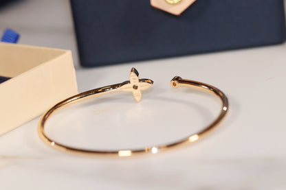 [Camiery]IDYLLE GOLD OPEN BRACELET DIAMOND PAVED