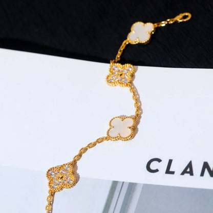 [Camiery]CLOVER WHITE PEARL MOP 5 MOTIF BRACELET COLLECTION
