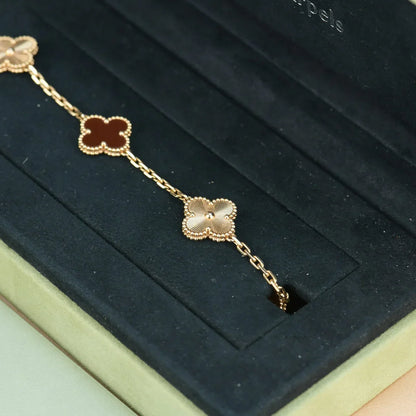 [Camiery] CLOVER 5 MOTIF RED CORNELIAN BRACELET COLLECTION