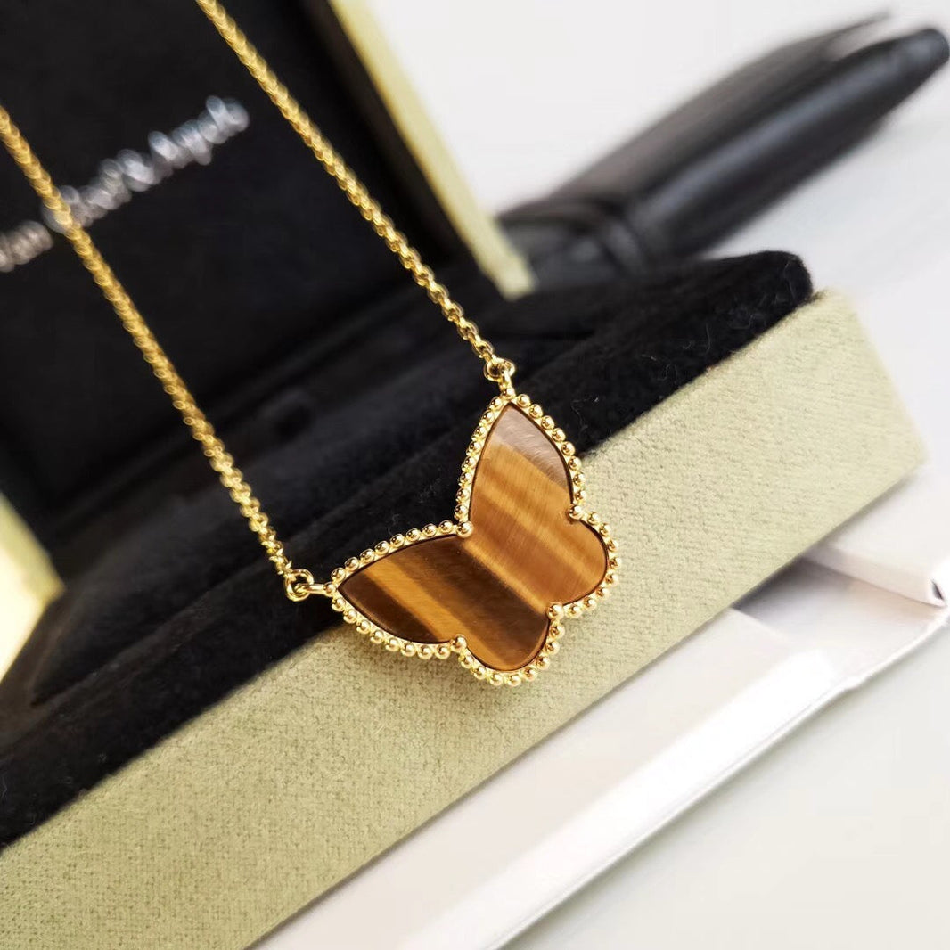 [Camiery] TIGER__ EYE BUTTERFLY NECKLACE