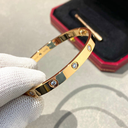 [Camiery] LOVE BRACELET 6.1MM 10 DIAMONDS