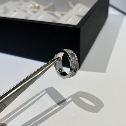 [Camiery] LOVE RING 5.5MM DIAMONDS PAVED CERAMIC