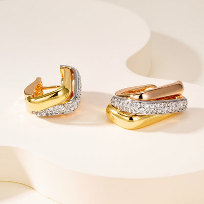 [Camiery] TRINITY HALF DIAMOND  CUSHION EARRINGS