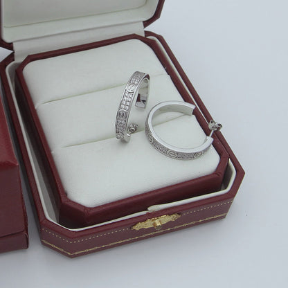 [Camiery] LOVE EARRINGS 3.6MM DIAMOND PAVED