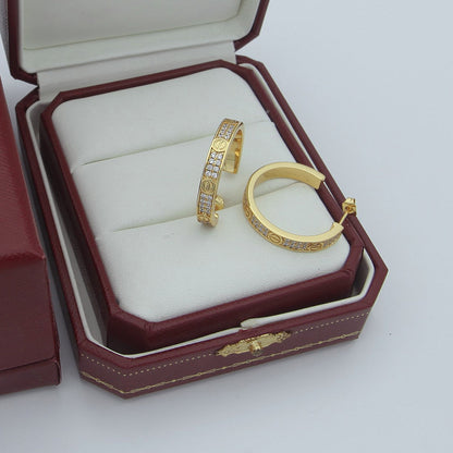 [Camiery] LOVE EARRINGS 3.6MM DIAMOND PAVED