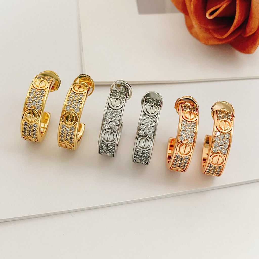 [Camiery] LOVE 5.5MM DIAMOND PAVED EARRINGS