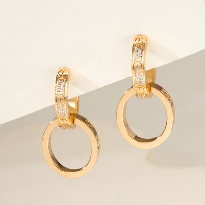 [Camiery] LOVE 3.3MM DANGLE HALF DIAMOND EARRINGS