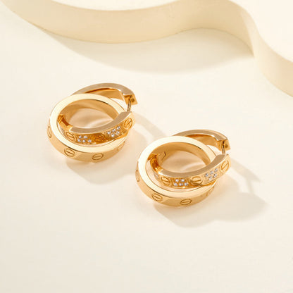 [Camiery] LOVE 3.3MM DANGLE HALF DIAMOND EARRINGS