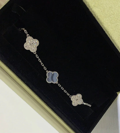 [Camiery] CLOVER 5 MOTIF PURPLE CHALCEDONY BRACELET COLLECTION