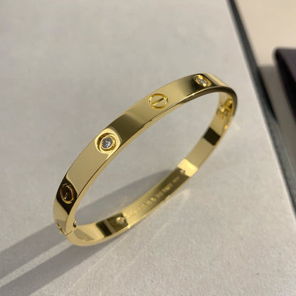 [Camiery] LOVE BRACELET 6.1MM 4 DIAMONDS