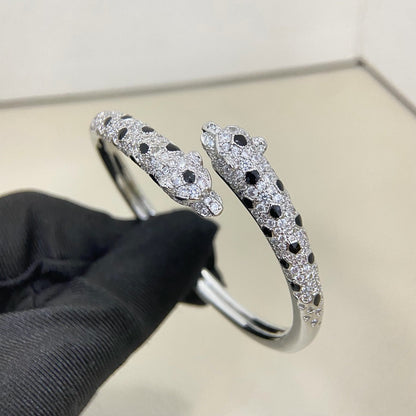 [Camiery] PANTHERE DOUBLE HEADED HALF DIAMOND OPEN BRACELET