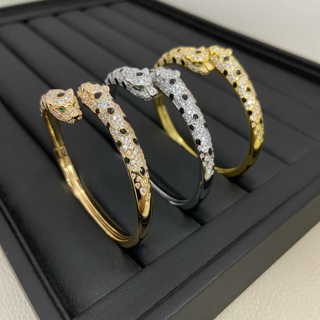 [Camiery] PANTHERE DOUBLE HEADED HALF DIAMOND OPEN BRACELET