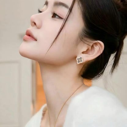 [Camiery JEWELRY]OPERA TULLE GOLD BUTTON EARRINGS ENAMELED ELEMENT