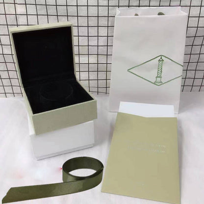 [Camiery] VA CLOVER BOX GIFT BAG