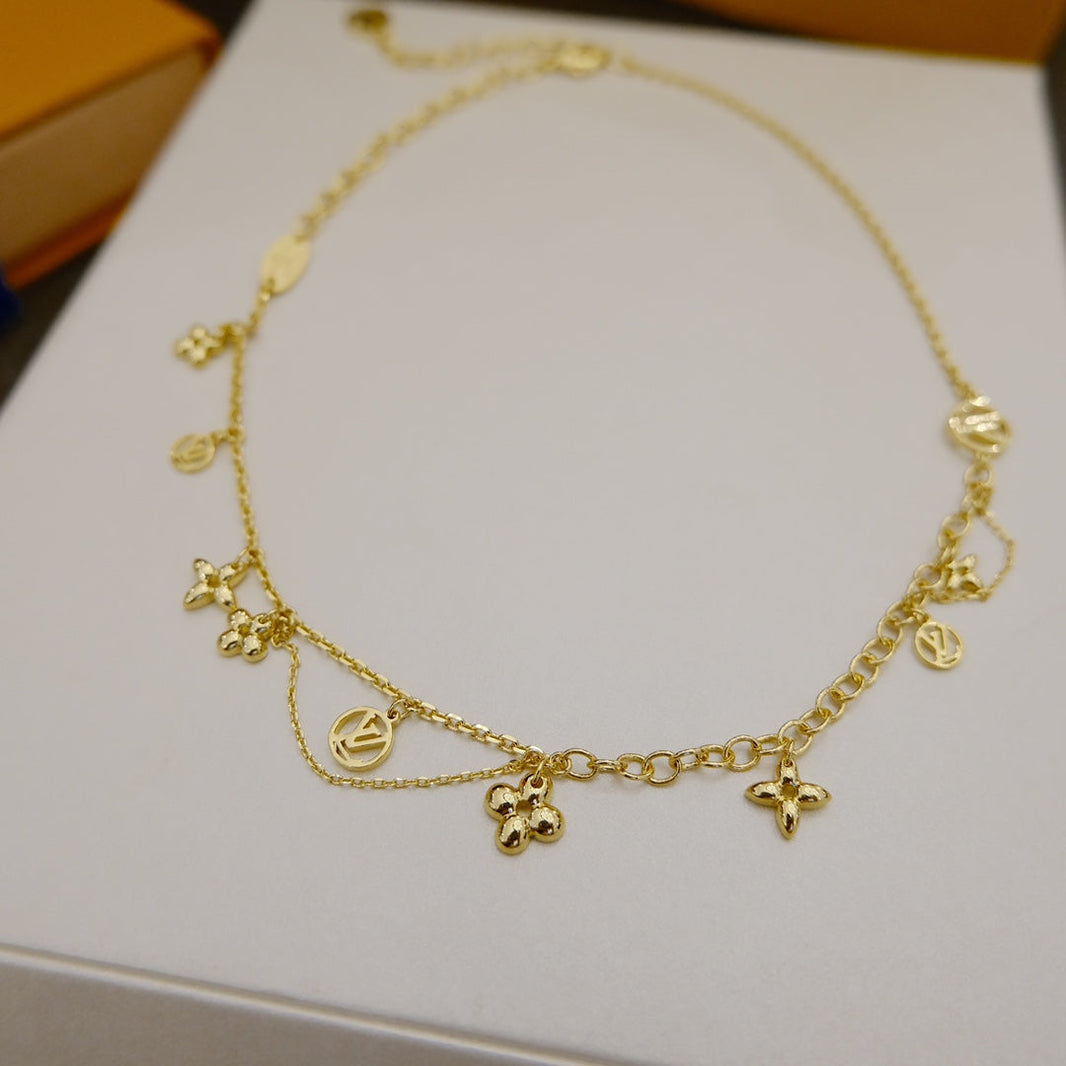 [Camiery]BLOOMING SUPPLE NECKLACE BRASS