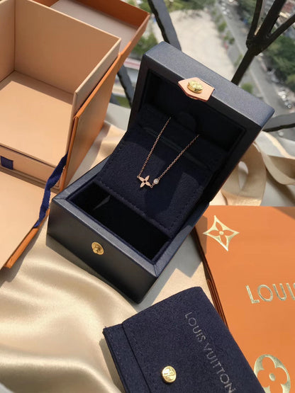 [Camiery]BLOSSOM PENDANT PINK GOLD AND DIAMOND
