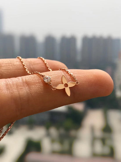 [Camiery]BLOSSOM PENDANT PINK GOLD AND DIAMOND
