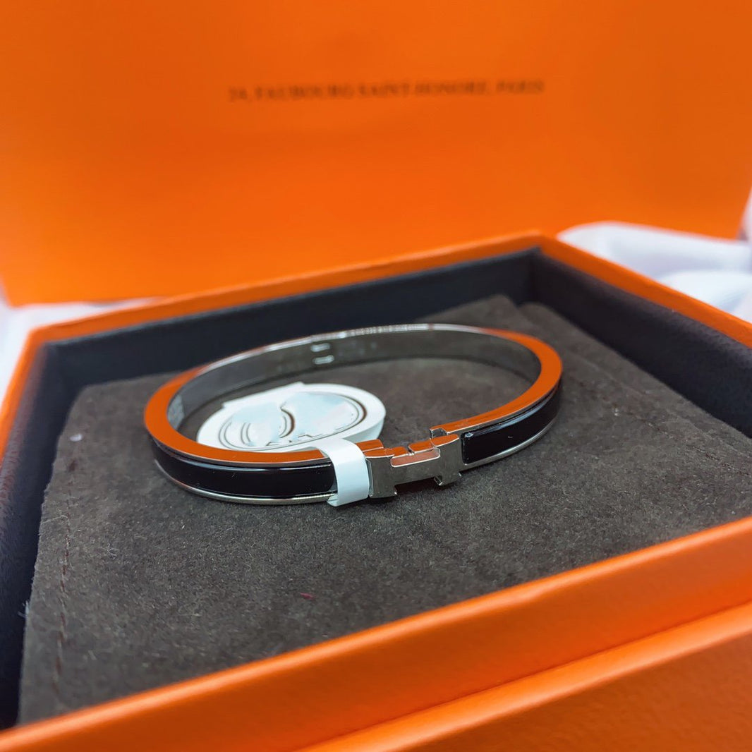 [Camiery]CLASSIC HM CLIC BLACK 8MM ENAMEL BRACELET