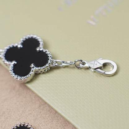[Camiery] CLOVER 5 MOTIF ONYXS BRACELET COLLECTION