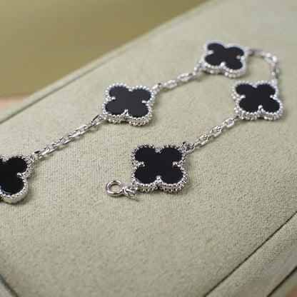[Camiery] CLOVER 5 MOTIF ONYXS BRACELET COLLECTION