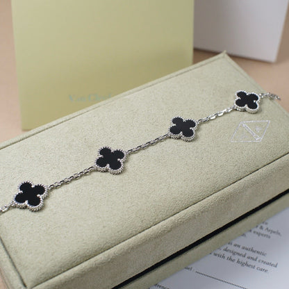[Camiery] CLOVER 5 MOTIF ONYXS BRACELET COLLECTION