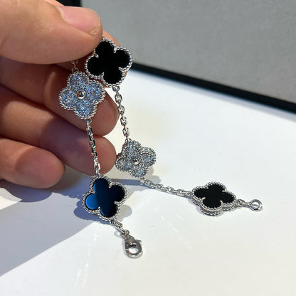 [Camiery] CLOVER 5 MOTIF ONYXS BRACELET COLLECTION