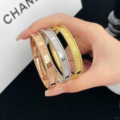 [Camiery]CLOVER PERLEE BRACELET SIGNATURE ENGRAVING SERIES