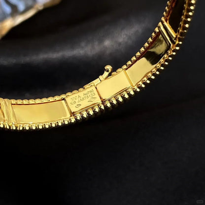 [Camiery]CLOVER PERLEE BRACELET SIGNATURE ENGRAVING SERIES
