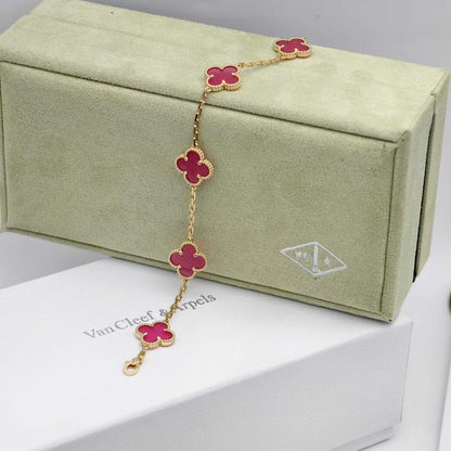 [Camiery]NEW CLOVER 5 MOTIFS PINK ENAMEL BRACELET