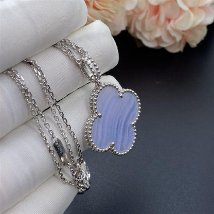 [Camiery]CLOVER SILVER CHALCEDONY BIG CLOVER NECKLACE