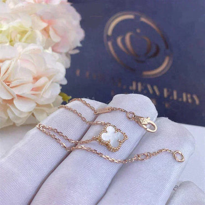 [Camiery]CLOVER WHITE MOP SINGLE FLOWER BRACELET